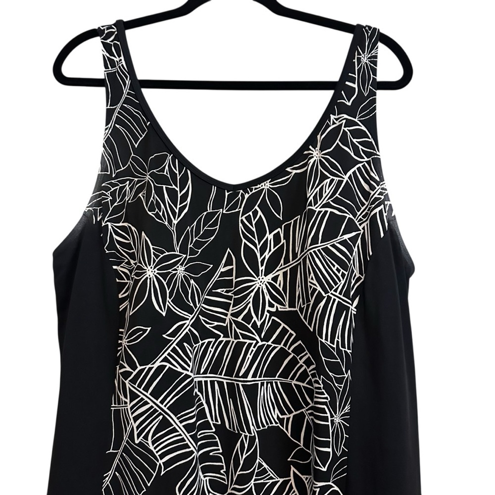 Tropical Escape Black and White Swim Dress Size 24W - Picture 2 of 6